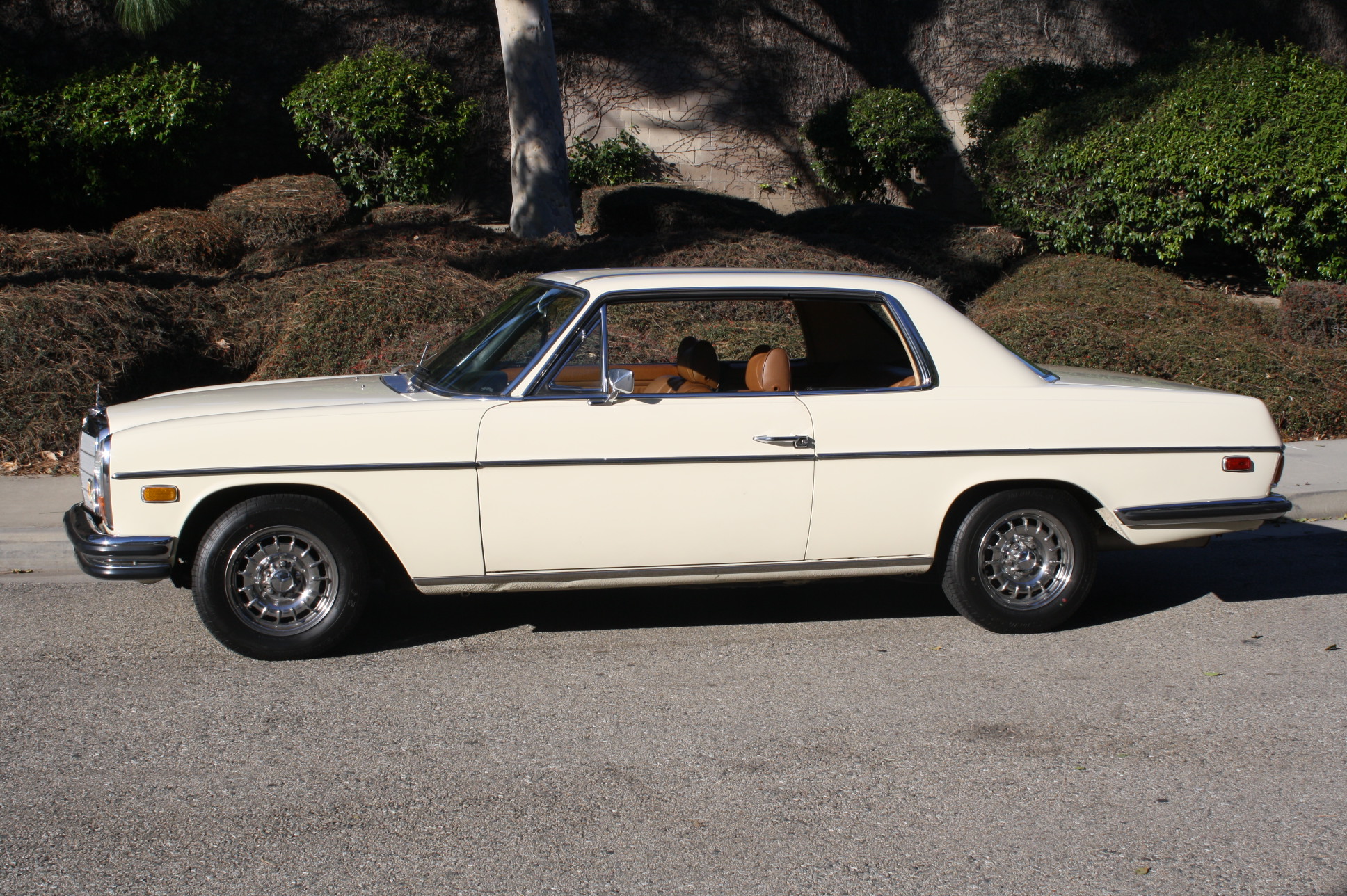 1971 Mercedes 250c coupe