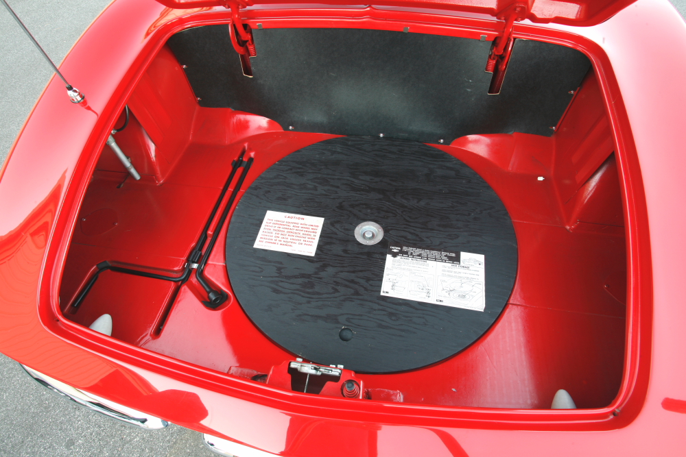 RJ_62_Corvette07