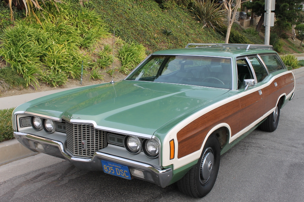 Ford Country Squire Ltd 1979