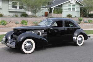 1937 Cord 812 Supercharged Custom Beverly Sedan - ACD Category 1 certified ! Rebuilt transmission, runs & drives great!