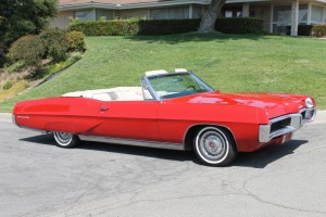 1967 Pontiac Bonneville Convertible. ORIGINAL PAINT AND INTERIOR! 400 4 barrel 335 horsepower v-8, power windows, power brakes, tilt, power steering, power top. Beautifully kept car from Arizona! CLICK THE PHOTO FOR MORE DETAIL AND A VIDEO $15,500