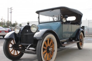1914 Chalmers model 24 Touring - Big six cylinder 40 to 65 HP! Factory Starter-Generator! Big League HCCA brass-era car that will run with the biggest! $82,500 