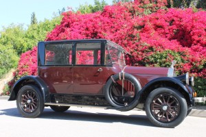 1922 Pierce-Arrow series 33 - Full CCCA Classic, high quality restoration, runs great! $48,500 CLICK THE PHOTO FOR MORE DETAILS AND A VIDEO