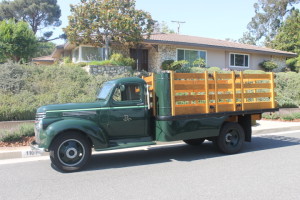 1940 Chevrolet Stake Bed Truck. Total frame-off restoration with photos. Absolutely spectacular, Finished Oak Bed and Stakes. $38,500